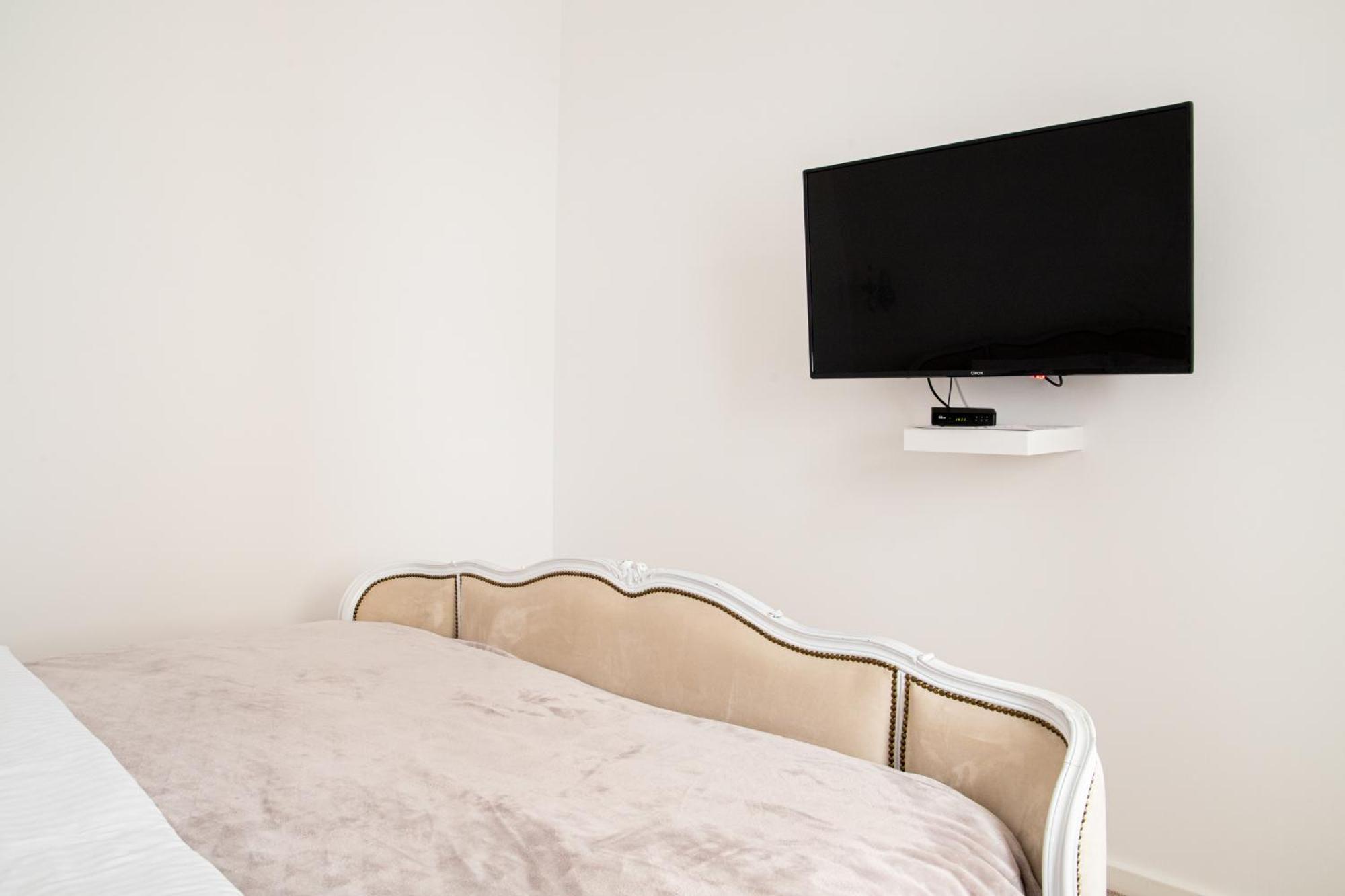 Etoile City Center Apartments Belgrade Exterior photo